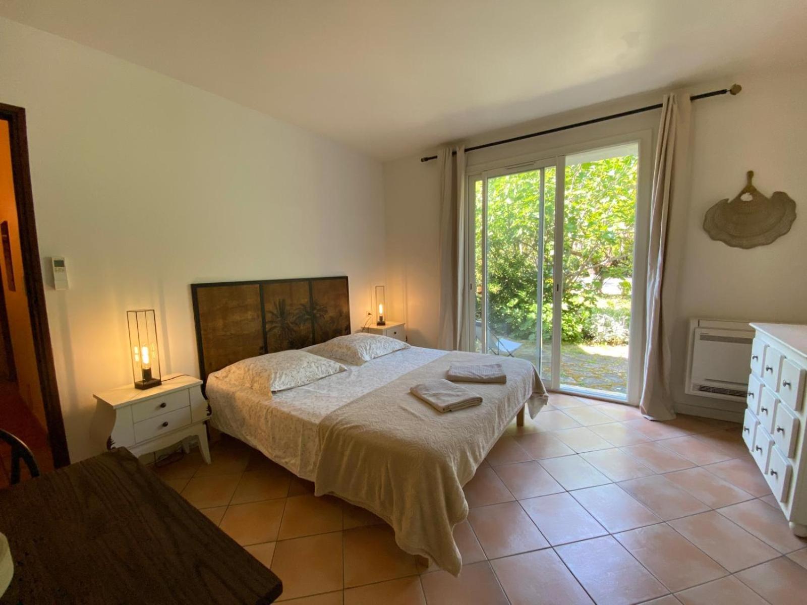 Villa Roka Six-Fours-les-Plages Exteriör bild